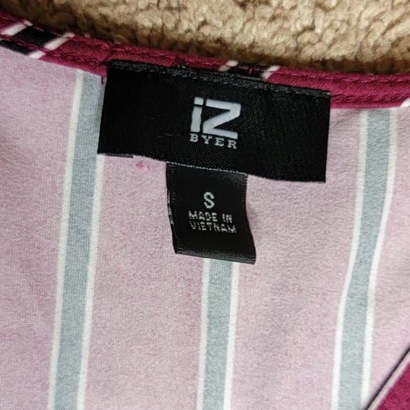 iZ Byer Burgundy Stripe Dress (S) - Picture 4 of 4